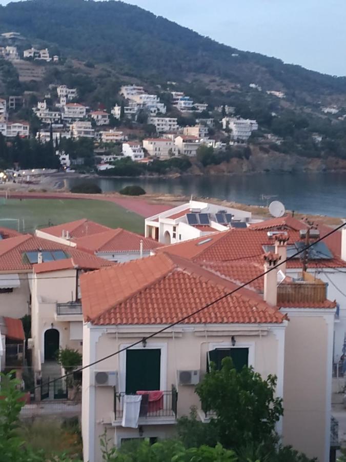 Elthimia'S Apartment Poros Town Exterior foto